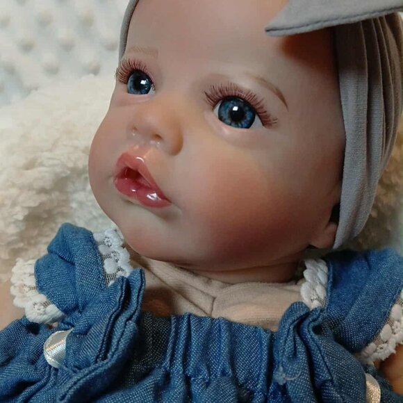 SOLD - Picture 4 of 12